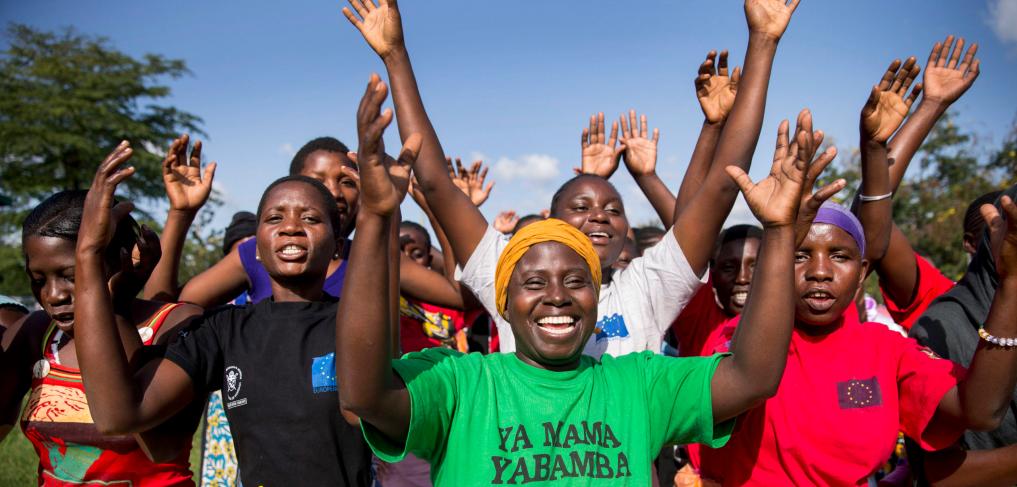 Woman that are members of the young mothers, and breast feeding women group gather regularly to discuss sexual reproductive health, and family planning options. ©Jonathan Torgovnik/Getty Images/Images of Empowerment