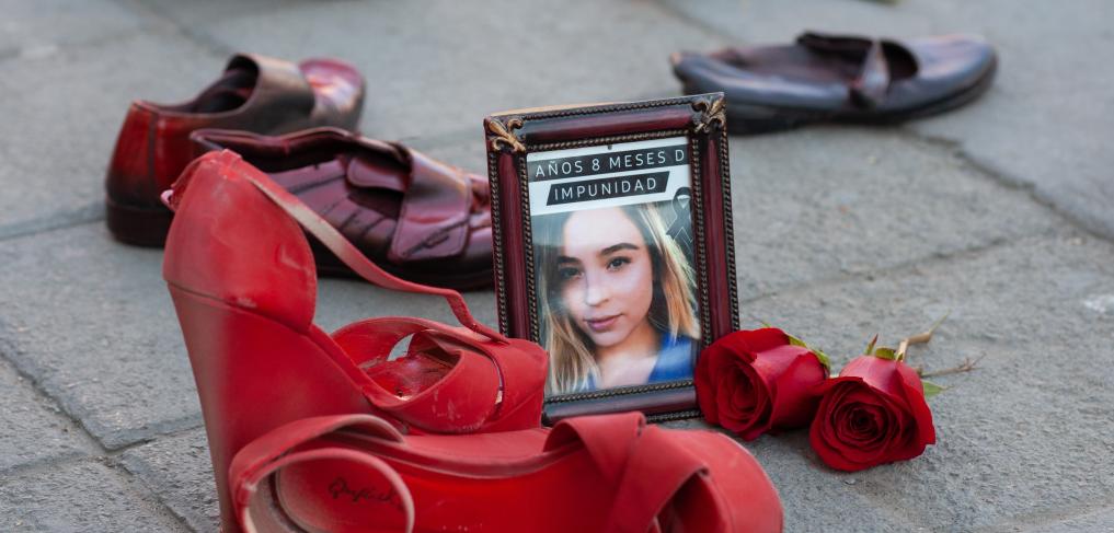 Relatives protest by placing red shoes to pay tribute to the hundreds of disappeared women in Juarez and across Mexico. ©David Peinado Romero / Shutterstock ID: 2128849571