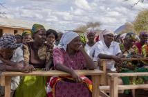 Women farmers in a community hard hit by drought in 2011 in Kenya. © Flore de Preneuf / World Bank