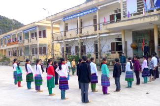 Mountainous pupils in their PE class. Credit: Dang Bich Thuy