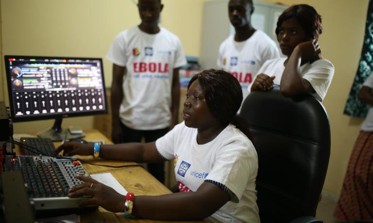 Employees at Radio Rural Community de Forecariah. Credit: World Bank Photo Collection