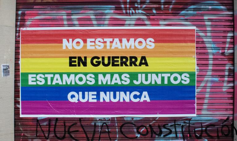 'We are not at war, we are more united than ever' - sign in response to Chile's then President stating the country was at war over gender. © Ignacio Bustamante