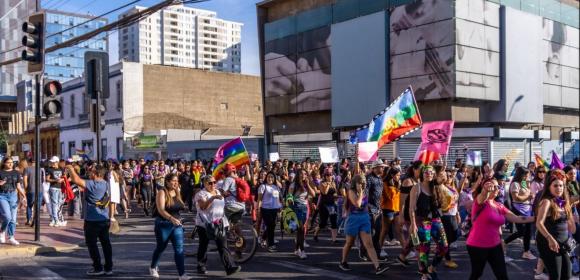 A protest on International Women’s Day 2020 in the northern Chilean town of Antofagasta. Image license: Enfocale / Shutterstock.com