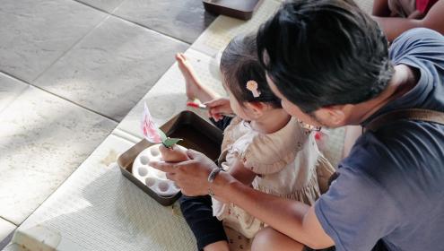 Fathers join their children in learning activities during setara playdate (equal playdate) in Bali, Indonesia, August 2026. © Kopernik
