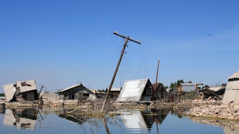 Flood destruction in Pakistan © Saigh Anees . Sutterstock 2199759877